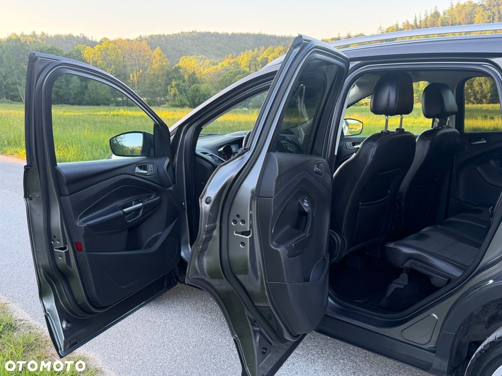 Ford Kuga 2.0 TDCi 2x4 Champions Edition - 13