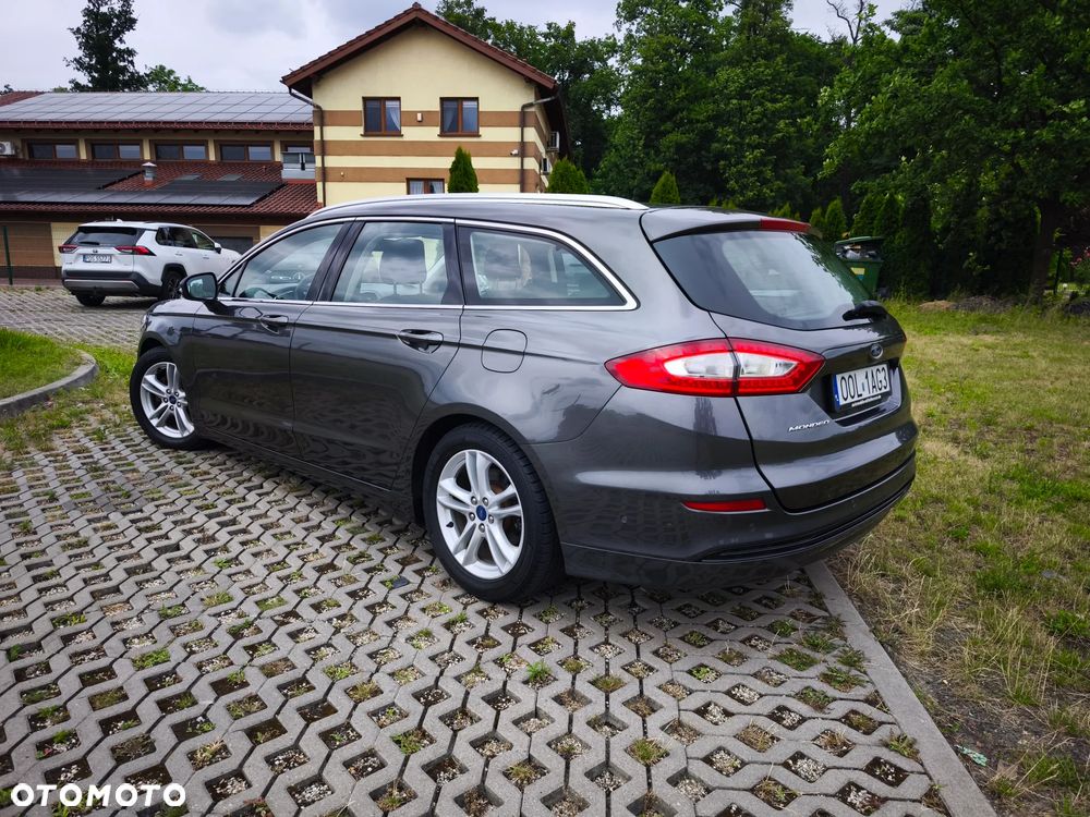 Ford Mondeo 2.0 TDCi ECOnetic Start-Stopp Titanium - 5