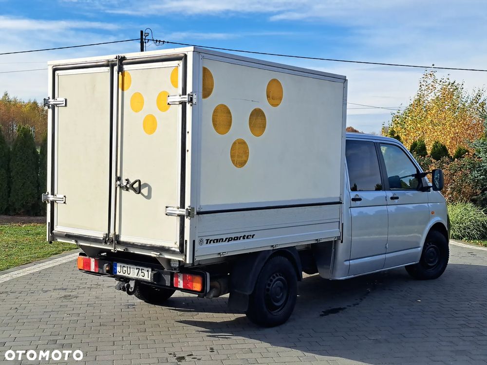 Volkswagen Transporter - 12