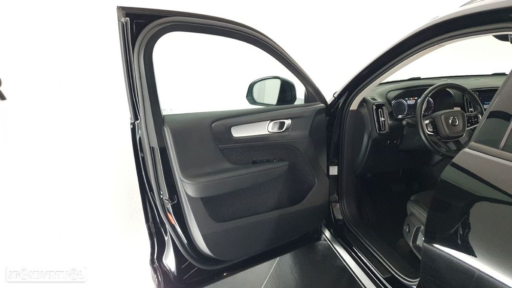 Volvo XC 40 - 4