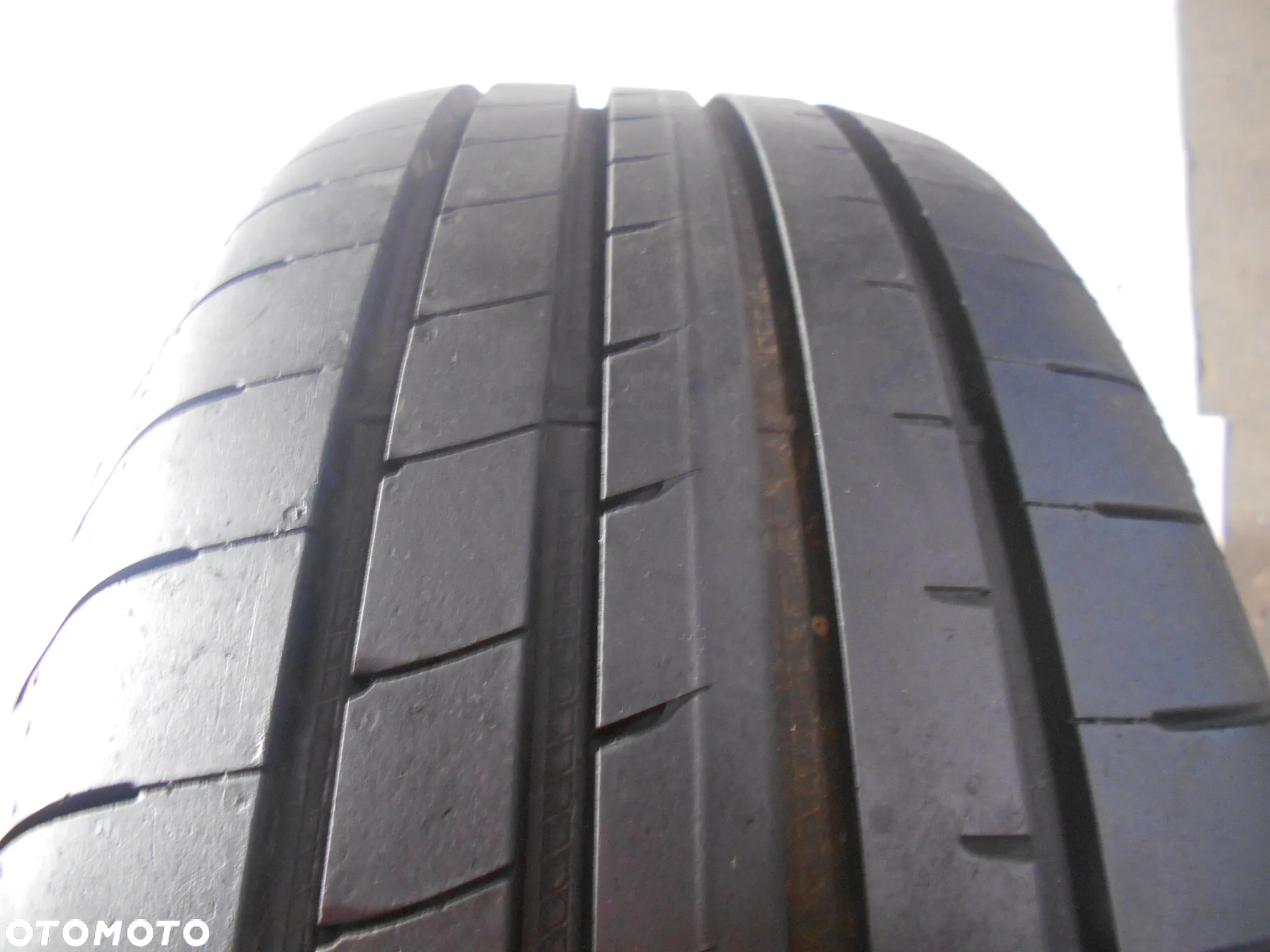 OPONA POJEDYNKA 235/55R18 GOODYEAR EAGLE F1 ASYMMETRIC 5 DOT 1823 8MM - 2
