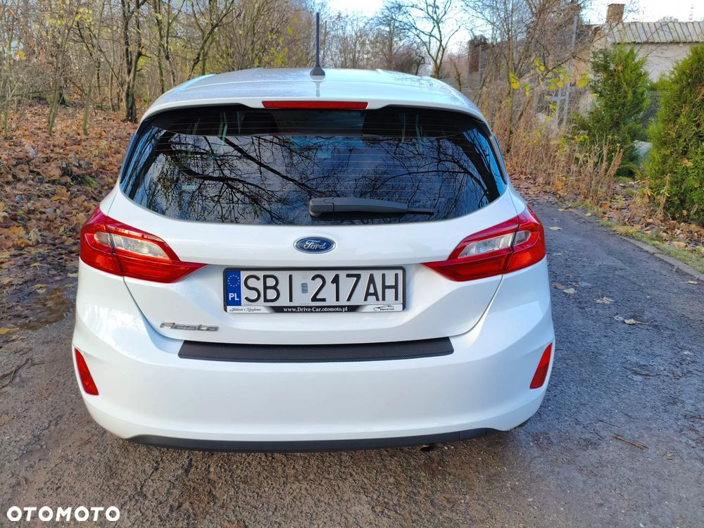 Ford Fiesta 1.5 TDCi Trend - 11