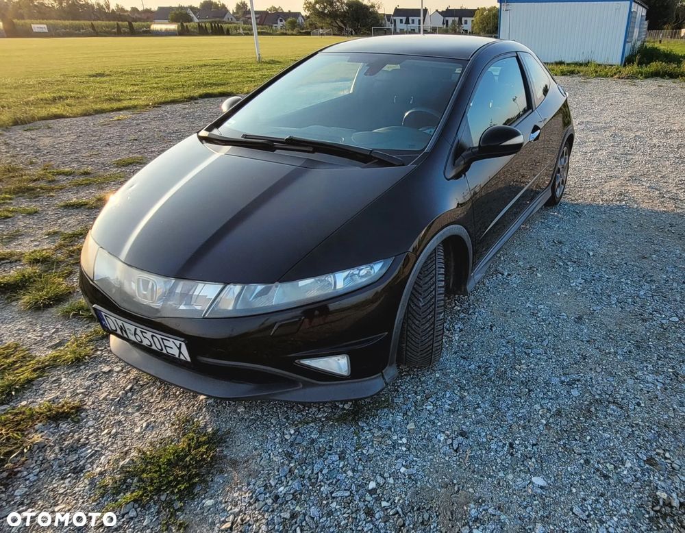 Honda Civic 1.8 LX Coupe - 1