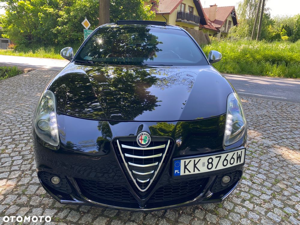 Alfa Romeo Giulietta - 2