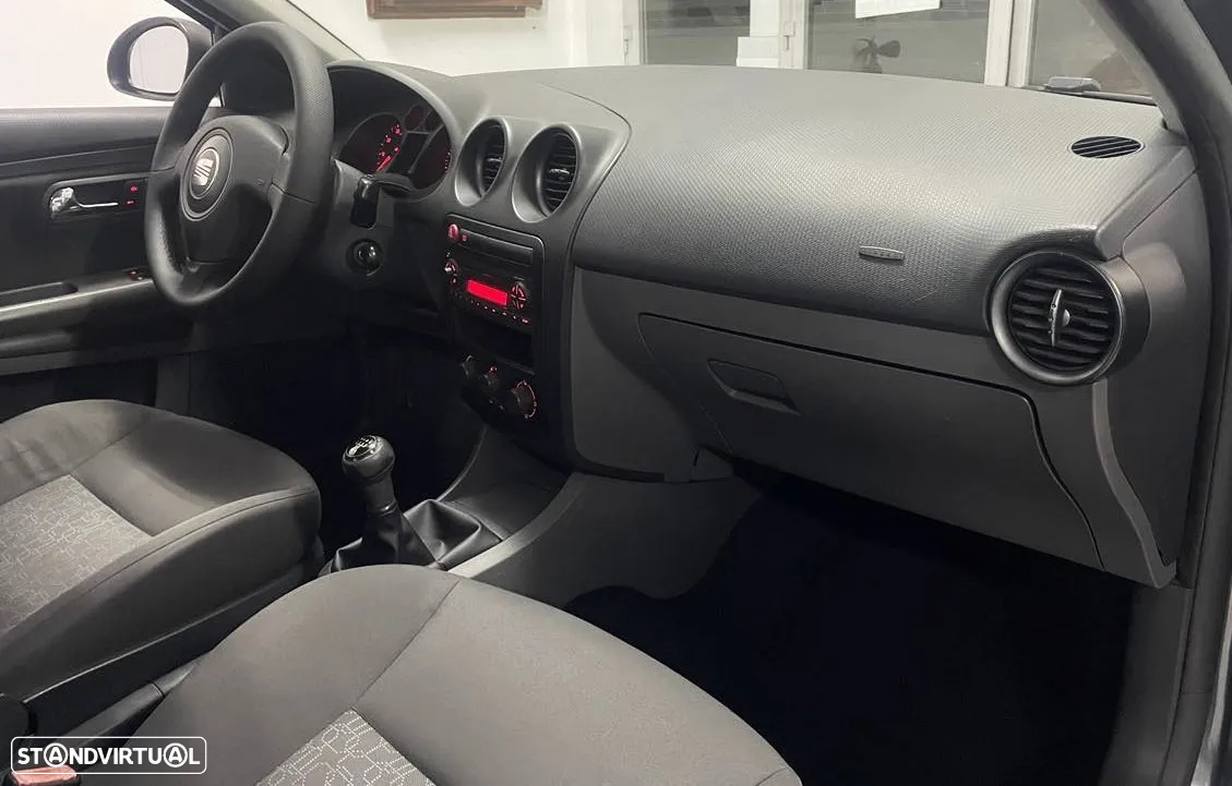 SEAT Ibiza 1.2 12V Reference - 13