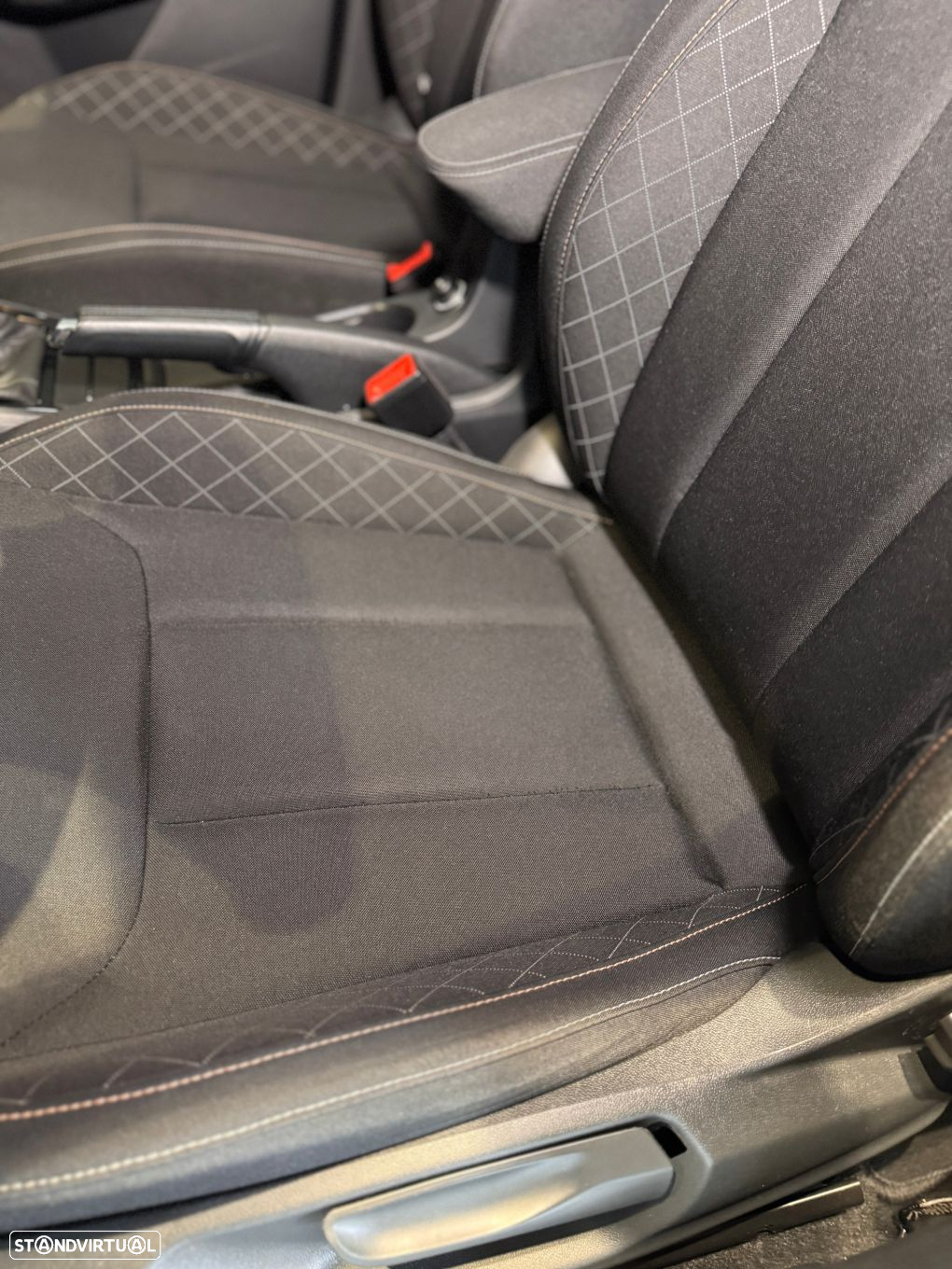 Skoda Kamiq 1.0 TSI DSG - 43
