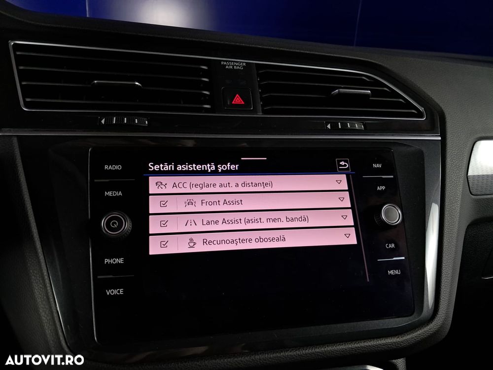 Volkswagen Tiguan - 21