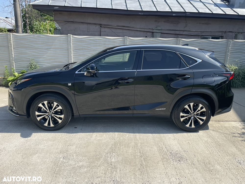 Lexus Seria NX - 9