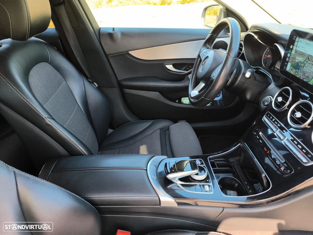 Mercedes-Benz C 220 d BE Edition AMG Line Aut. — fotografia 9