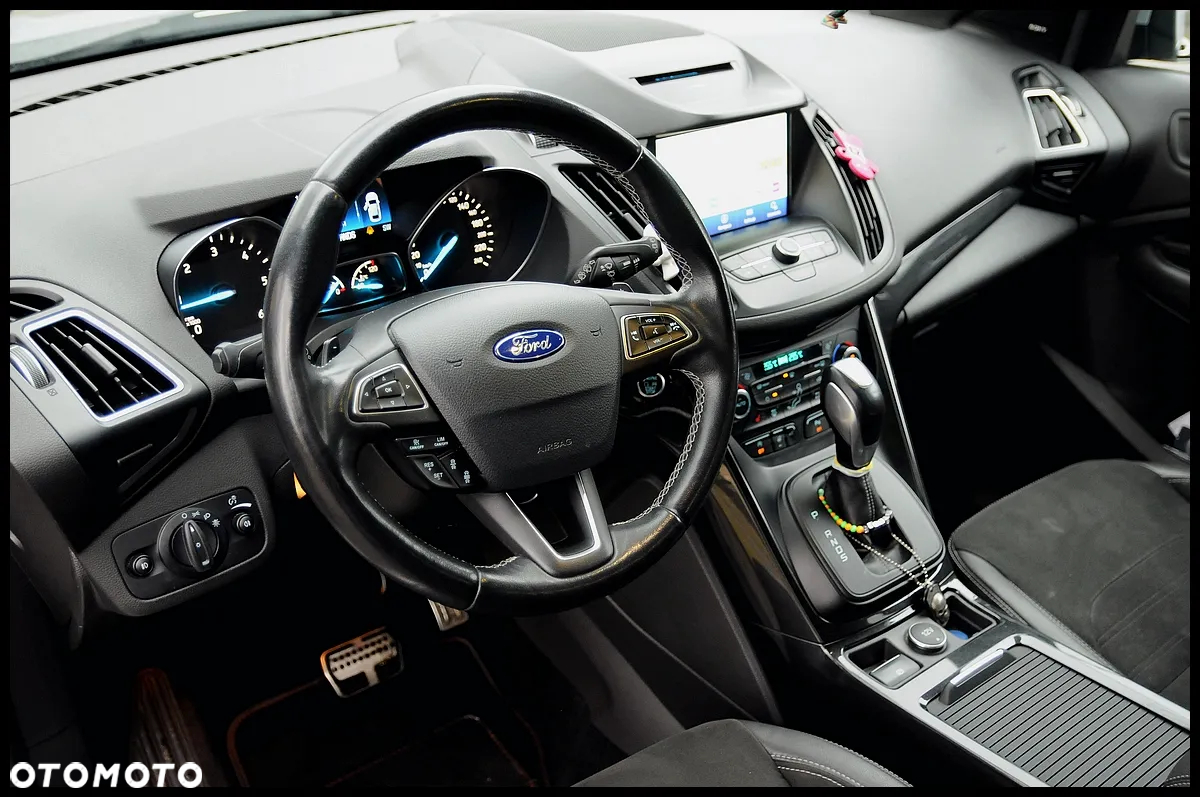 Ford Kuga 2.0 TDCi 4WD Titanium - 24