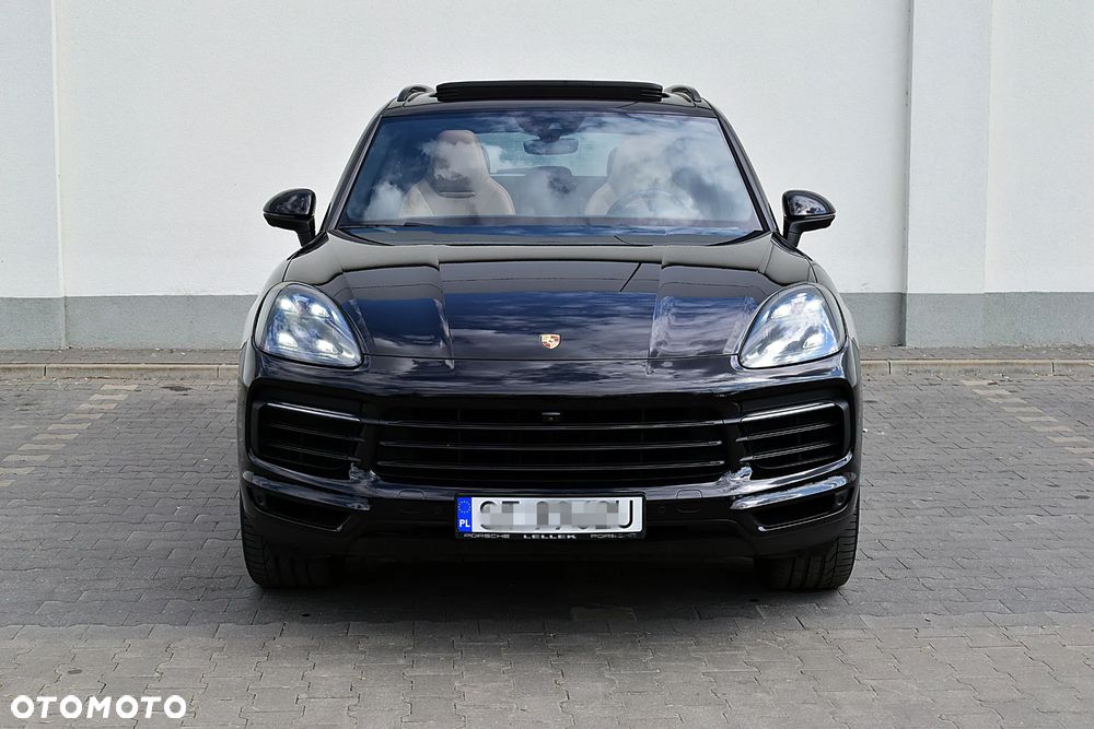 Porsche Cayenne Platinum Edition - 2