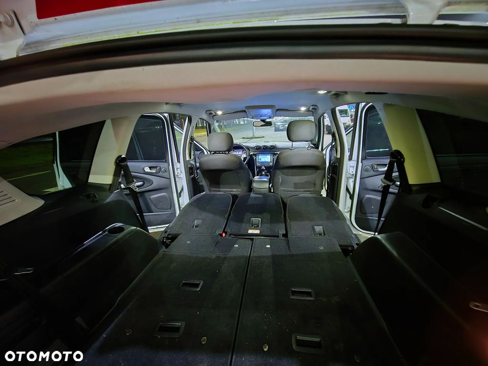 Ford S-Max 2.0 TDCi DPF Business Edition - 16