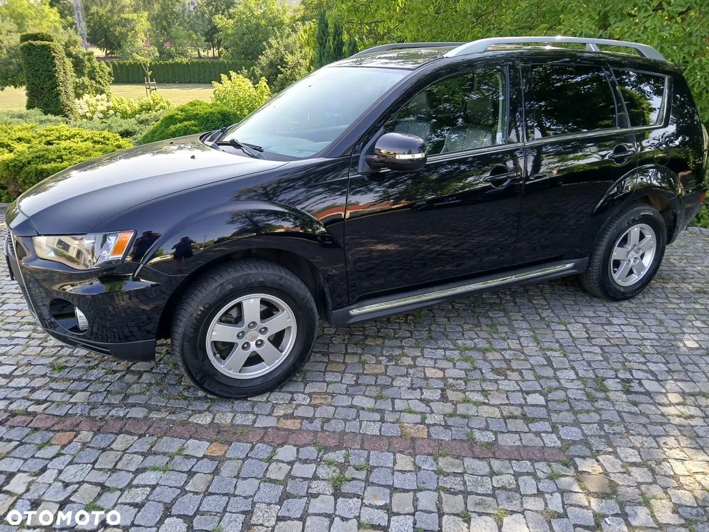 Mitsubishi Outlander - 6