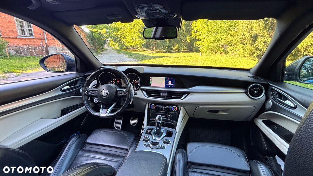 Alfa Romeo Stelvio 2.0 Turbo TI Q4 - 14