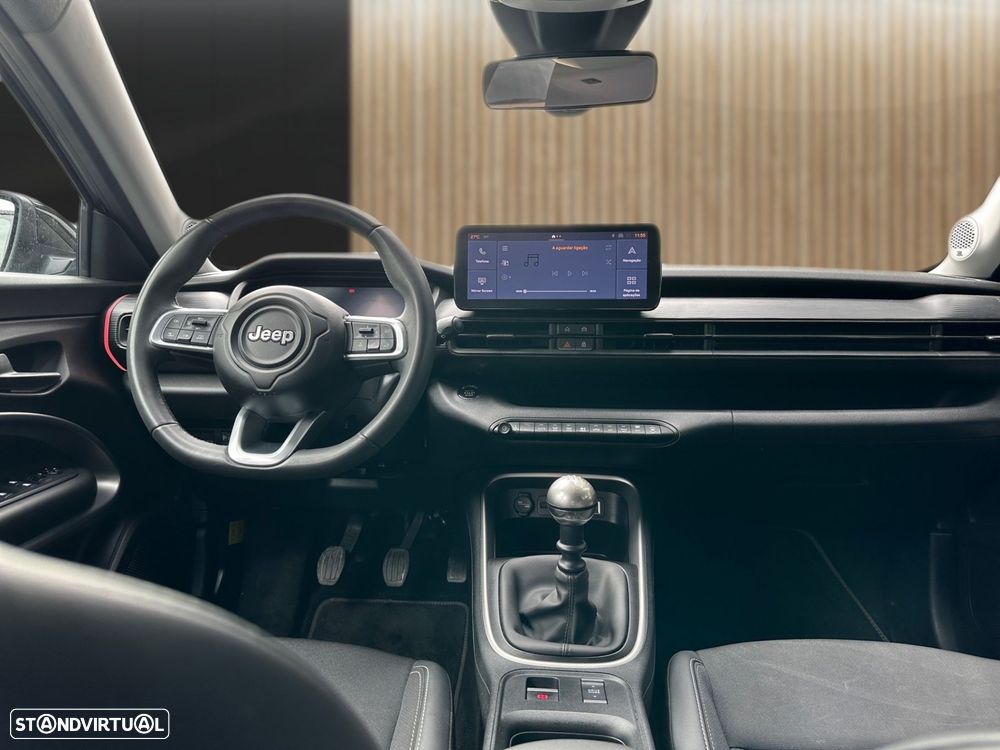 Jeep Avenger 1.2 GSE T3 Altitude - 11