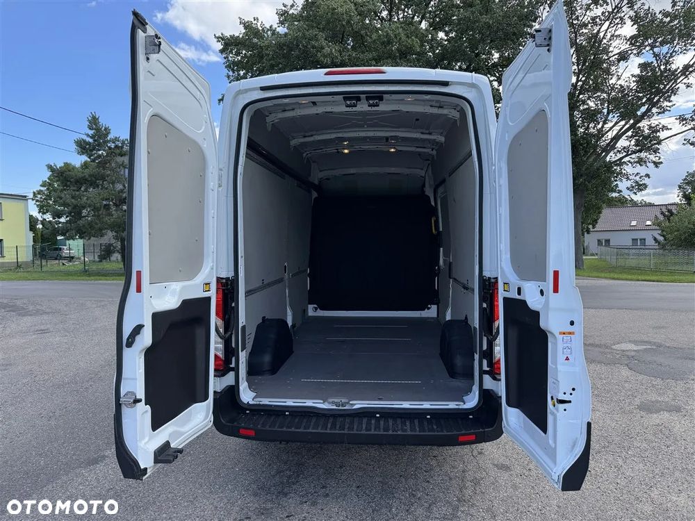 Ford TRANSIT MK8 - 18