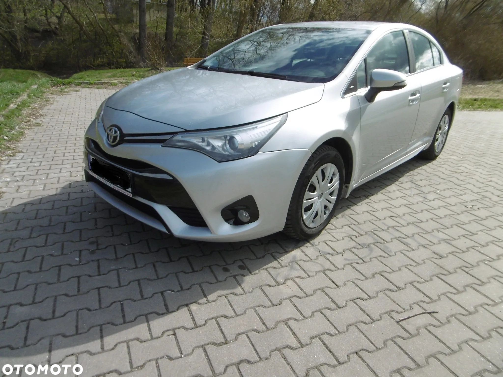 Toyota Avensis 1.6 Active - 1