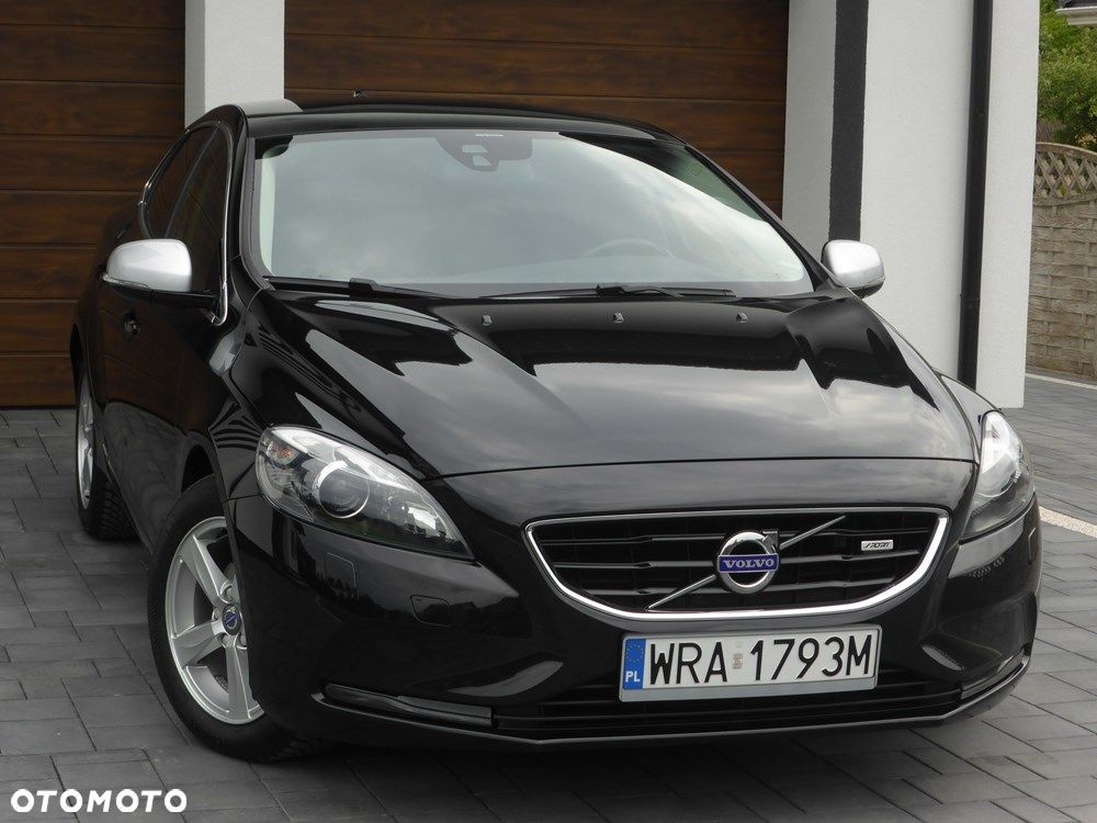 Volvo V40 D2 Momentum - 9