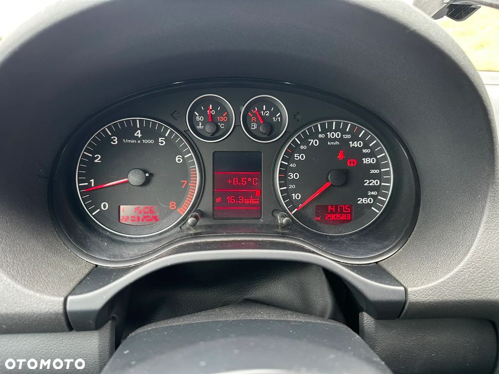 Audi A3 Sportback - 18