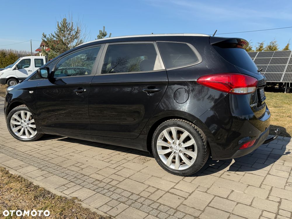 Kia Carens 1.7 CRDi L - 4