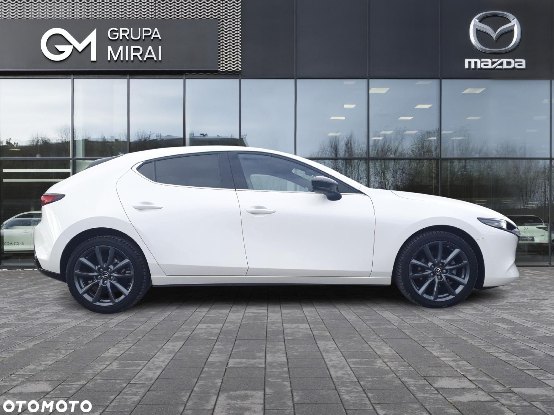 Mazda 3 - 6