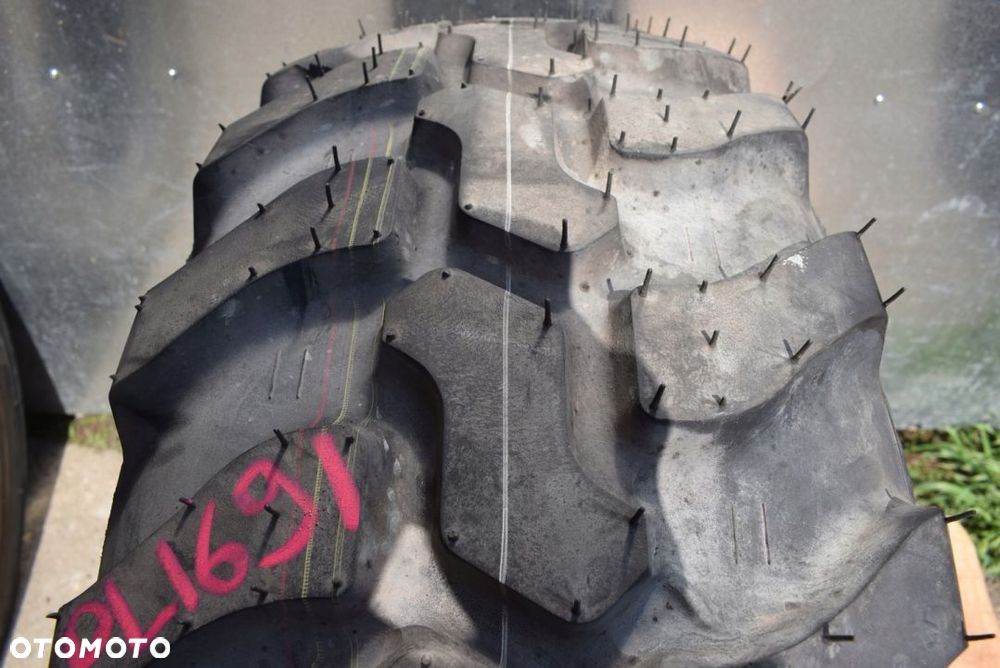 335/80 R20 Dunlop SP T9 pojedyncza - 2