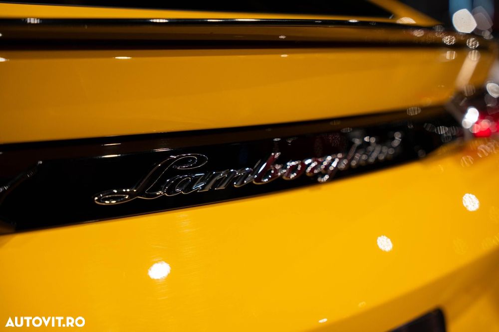 Lamborghini URUS - 18