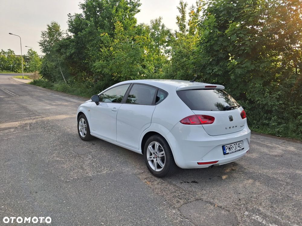 Seat Leon 1.6 TDI DPF Ecomotive Style Copa - 3