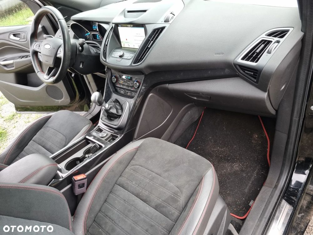 Ford Kuga 1.5 EcoBoost FWD ST-Line ASS GPF - 8