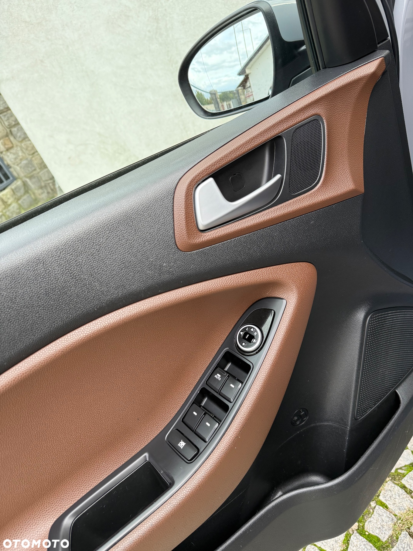 Hyundai i20 - 11