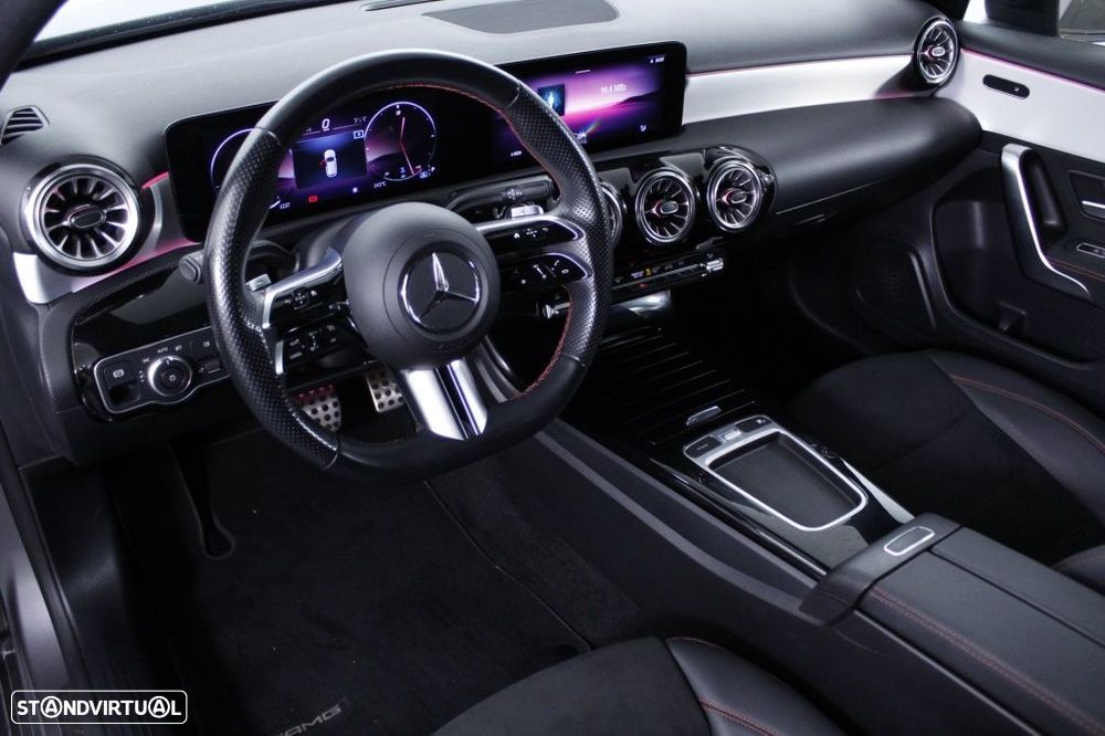 Mercedes-Benz A 180 d AMG Line Aut. - 32