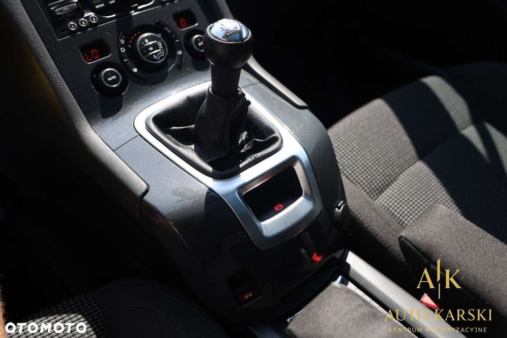 Peugeot 5008 - 35