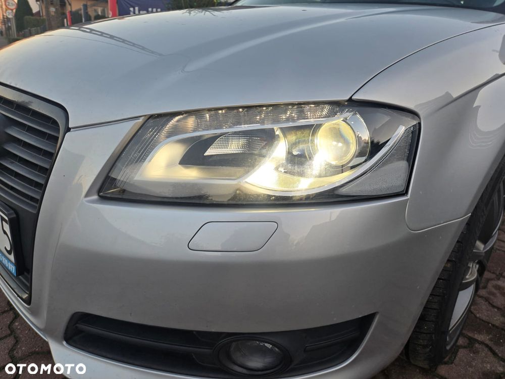 Audi A3 Sportback - 2