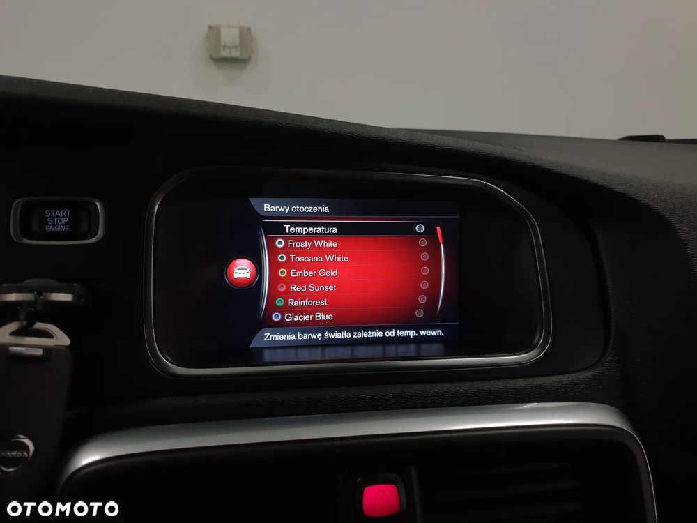 Volvo V40 D4 Inscription - 21