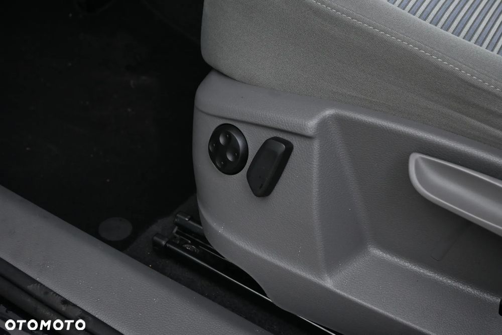 Seat Alhambra 2.0 TDI Ecomotive Sport - 35