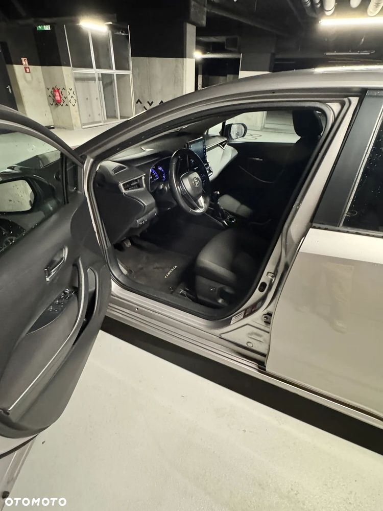 Toyota Corolla 1.6 Comfort - 6