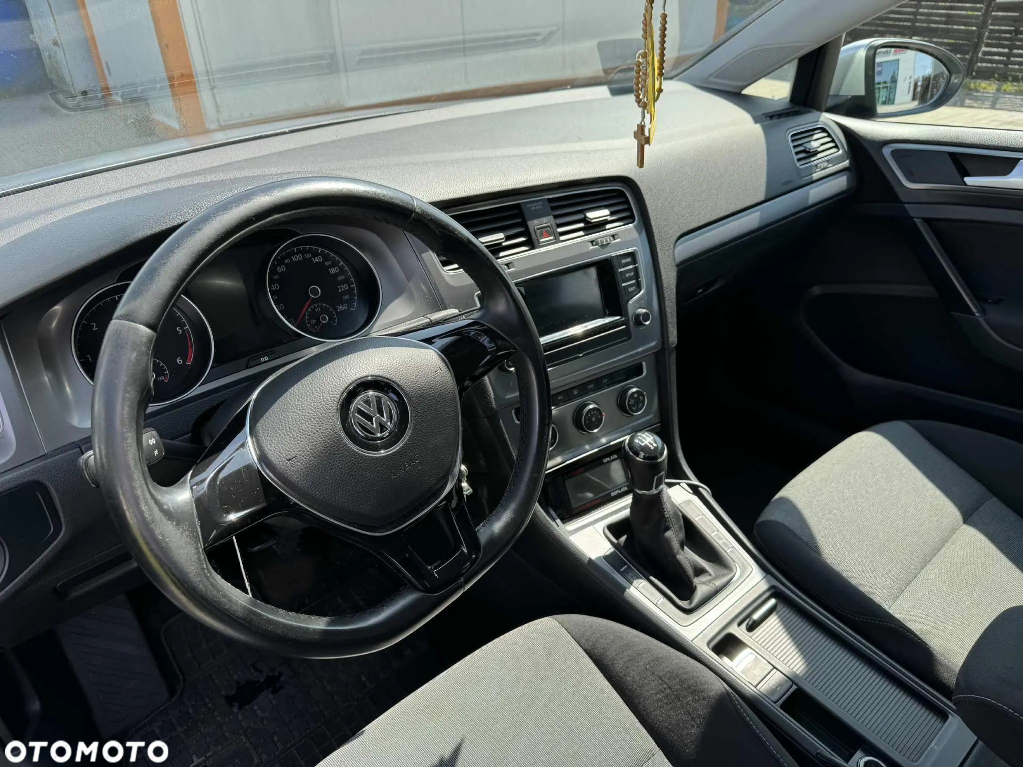 Volkswagen Golf - 13