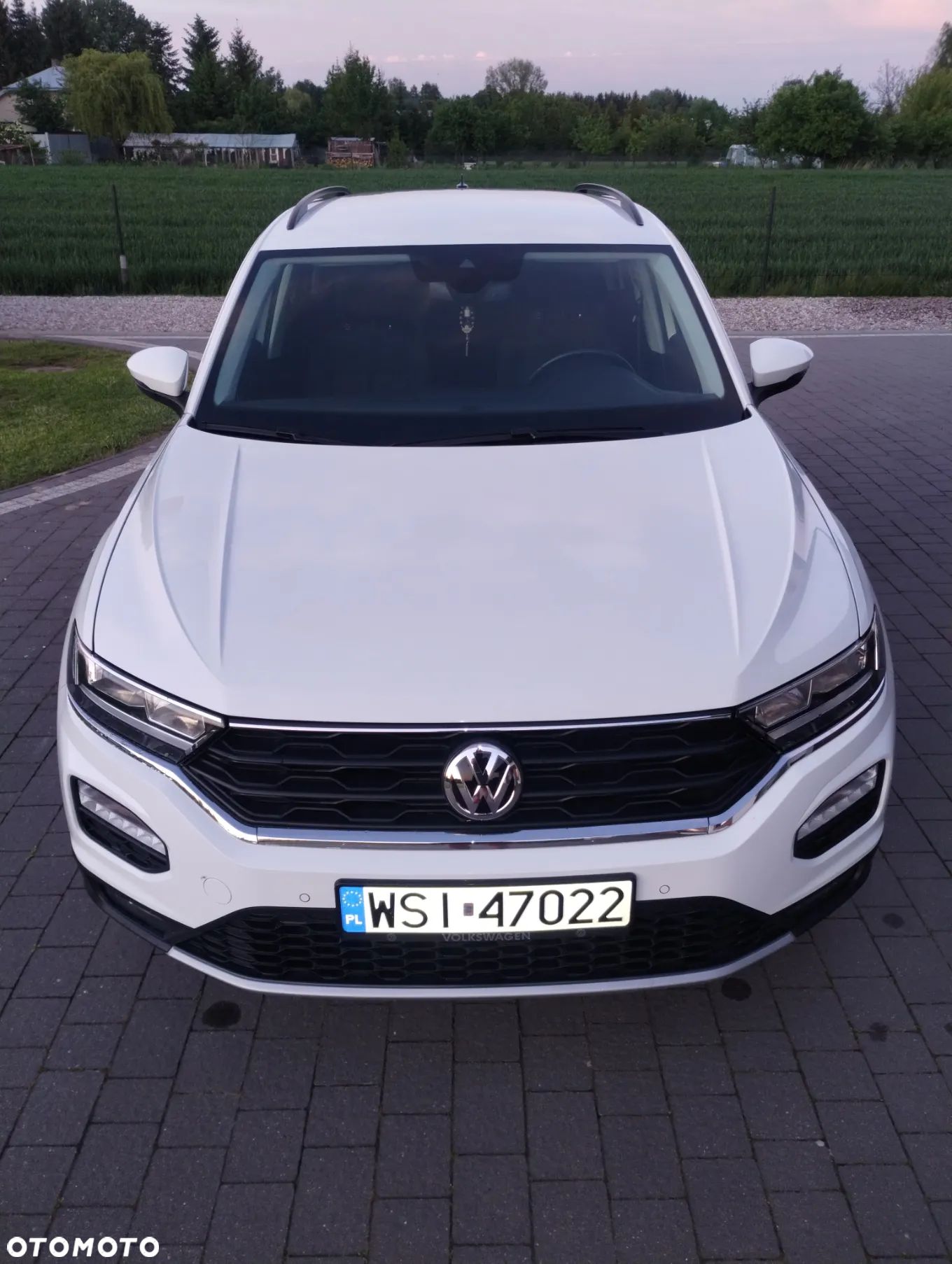 Volkswagen T-Roc - 1