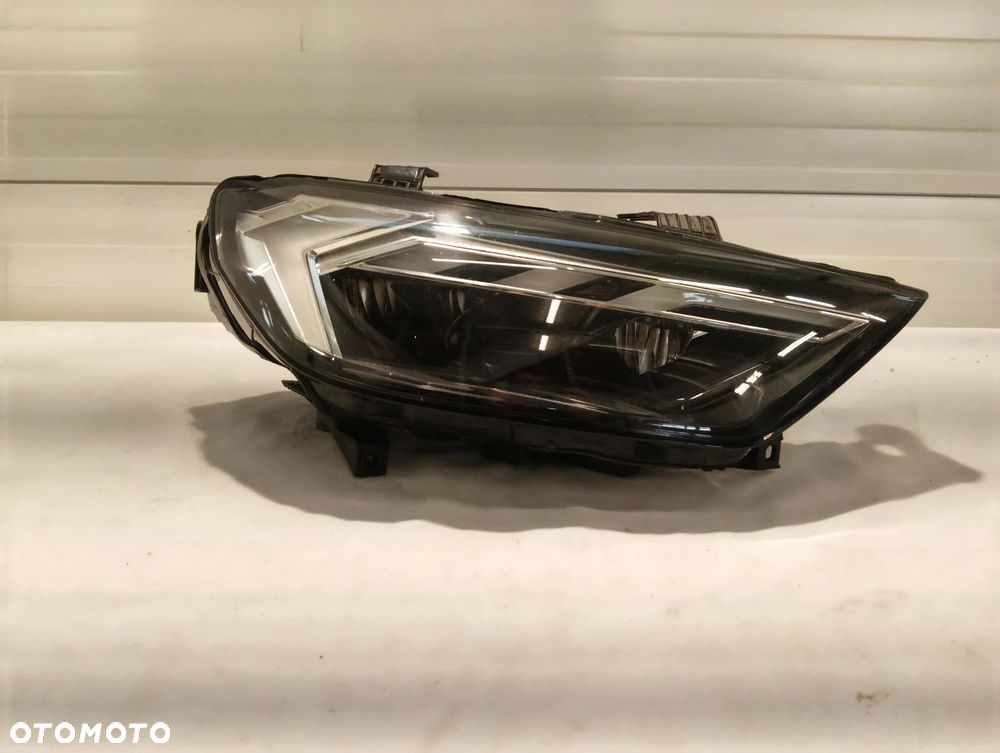 Audi A1 82A FULL LED PRZÓD STRONA PRAWA 82A941034D - 2