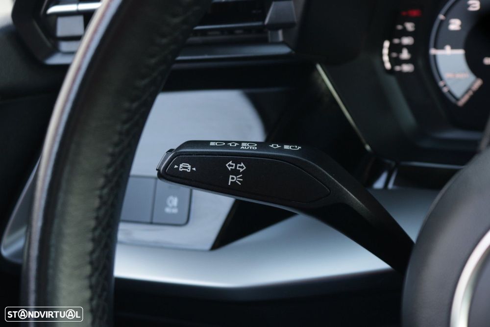 Audi A3 Limousine 30 TFSI Advanced - 33