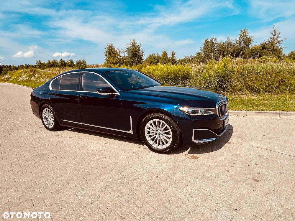 BMW Seria 7 730d xDrive mHEV - 6