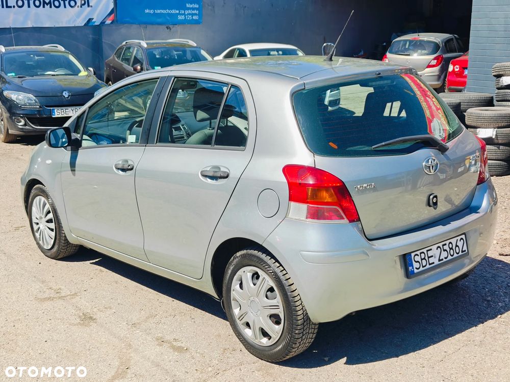 Toyota Yaris 1.33 Prestige - 34