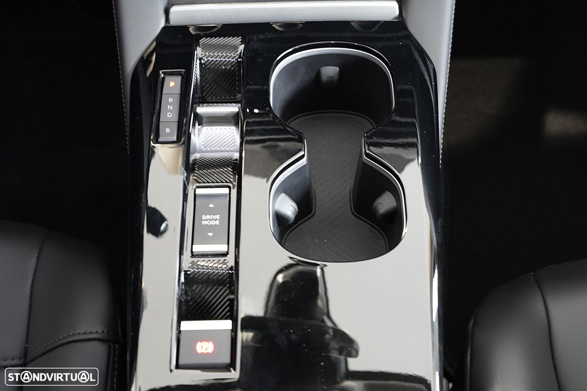 Citroën C5 X 1.6 Hybrid Plus e-EAT8 - 14