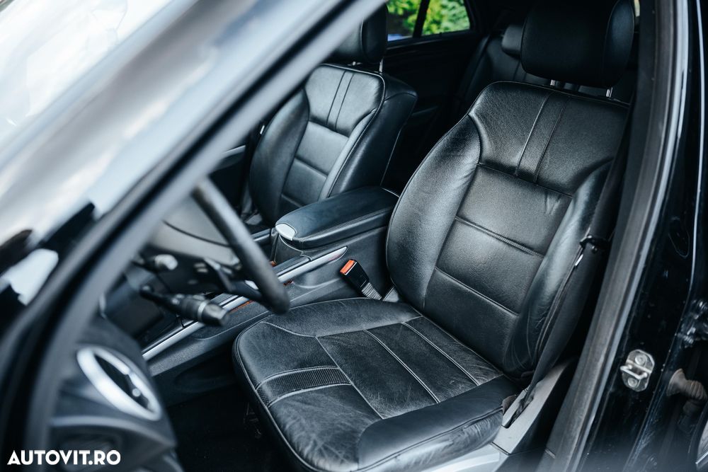 Mercedes-Benz ML 300 CDI BlueEfficiency Aut - 13