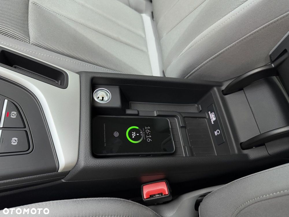 Audi A4 Limousine - 26