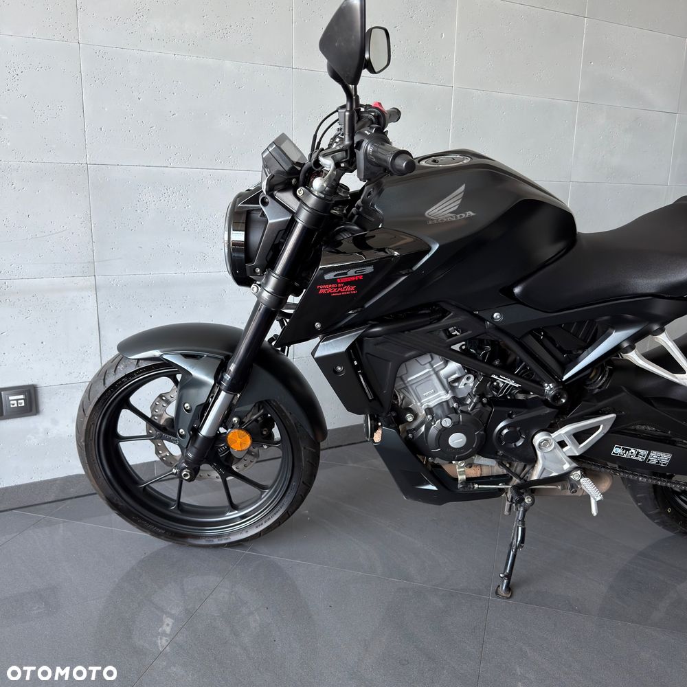 Honda CBF - 11