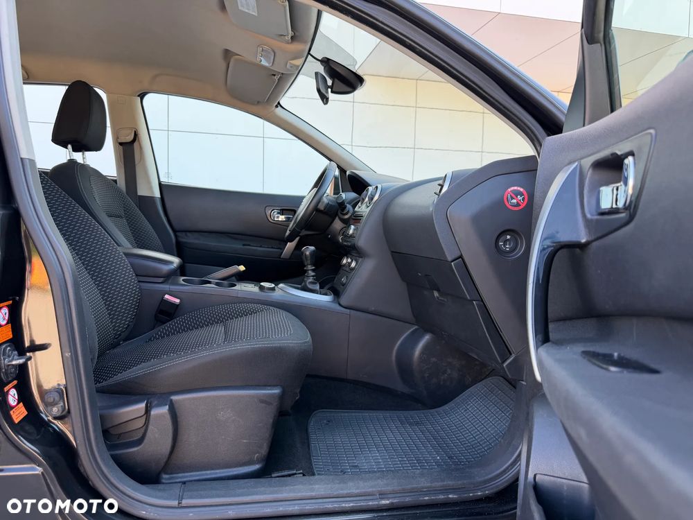 Nissan Qashqai - 17