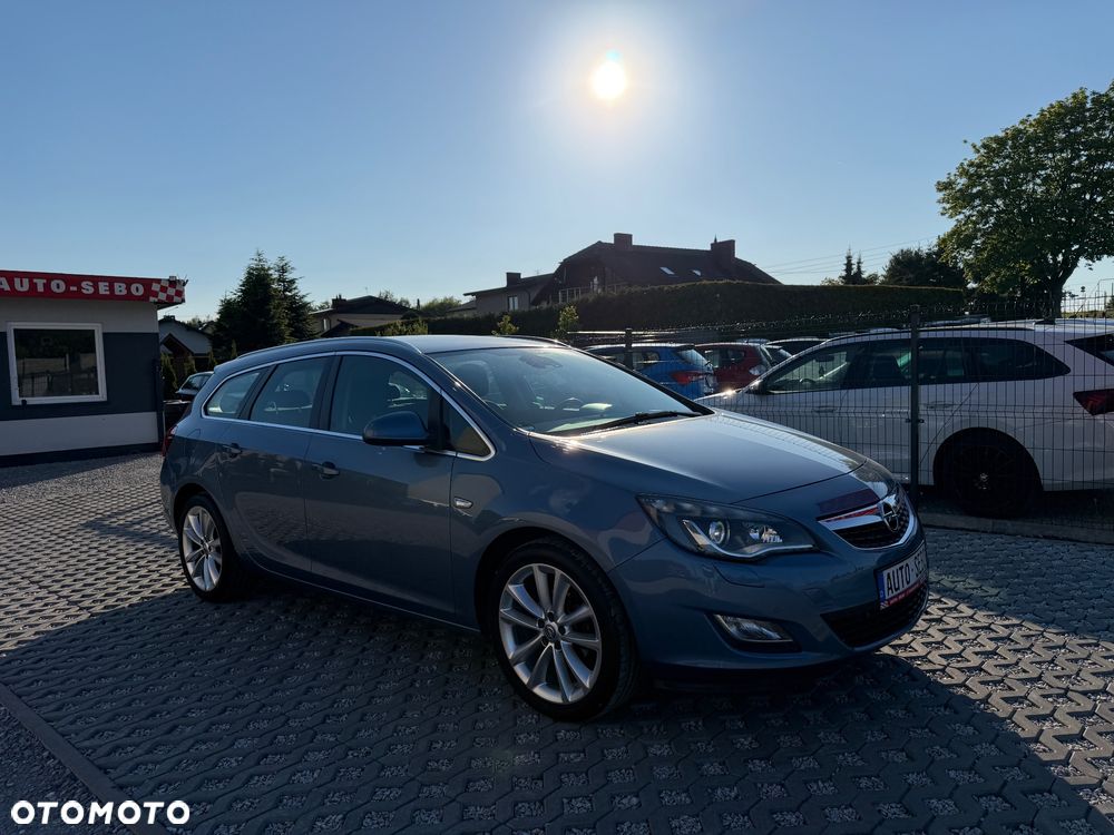 Opel Astra 1.4 Turbo Edition - 10