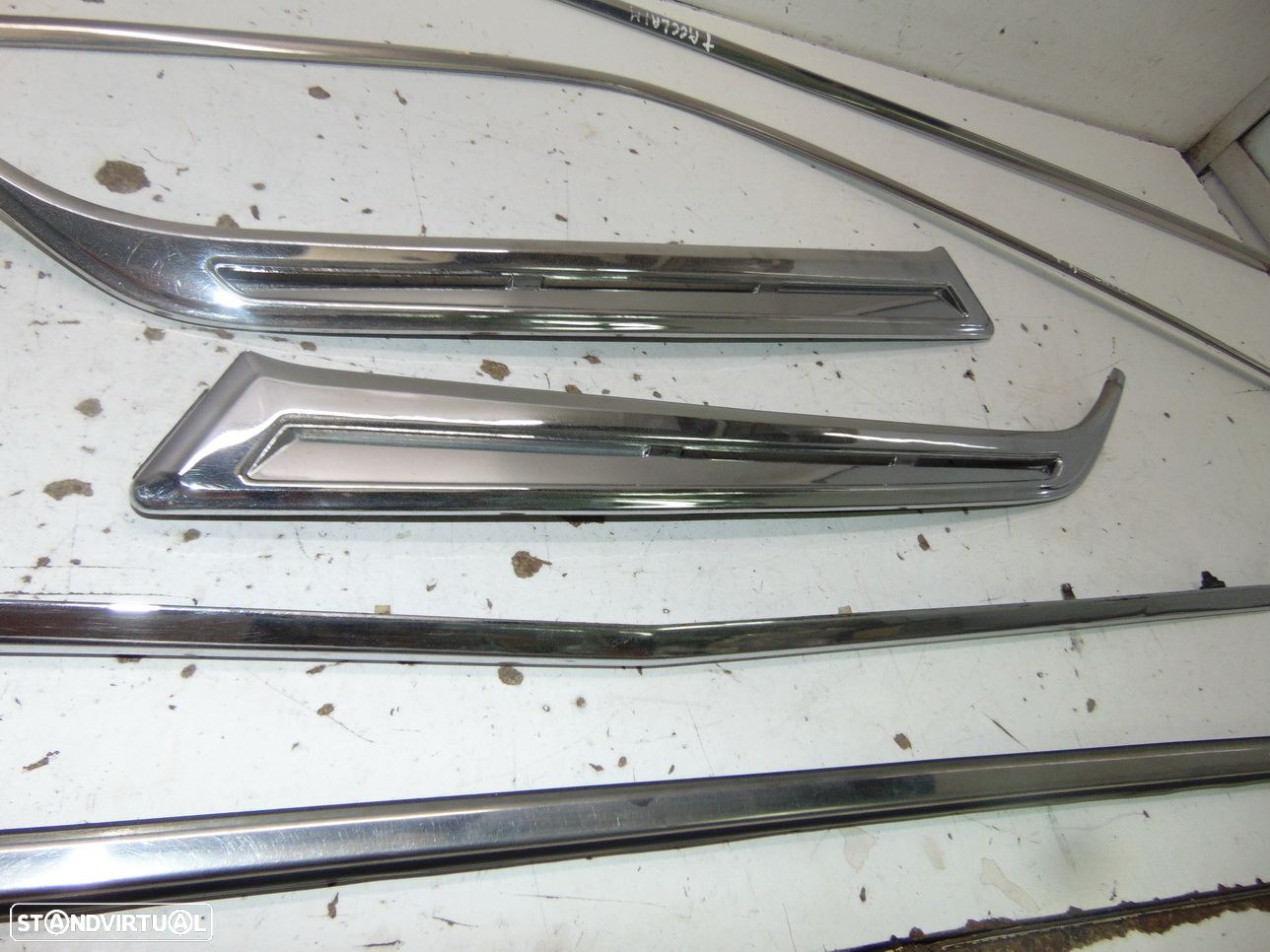 Triumph Acclaim frisos - 5