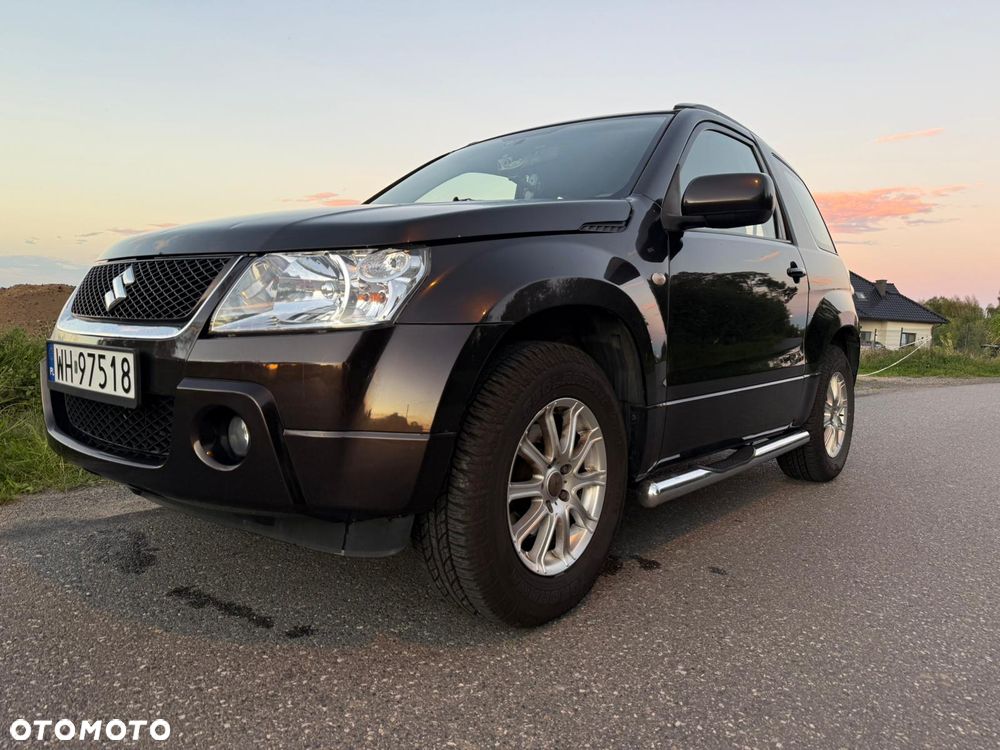 Suzuki Grand Vitara 1.6 - 9